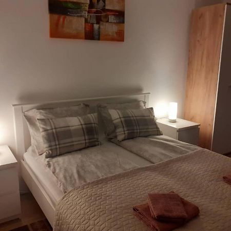Apartments Biro 수보티차 외부 사진